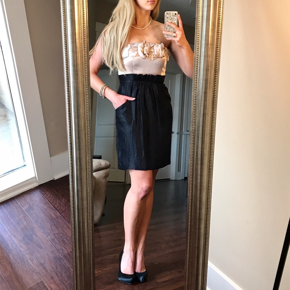 BCBG Max&Cleo cocktail dress with pockets